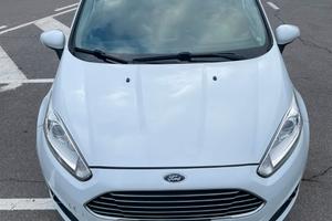 Ford Fiesta Titanium 1.5 TDCi (75Cv)