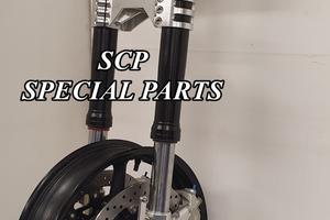 Bmw k 100 con forcelle rovesciate e pinze brembo