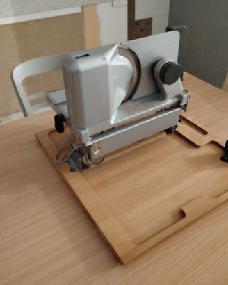 affettatrice pieghevole