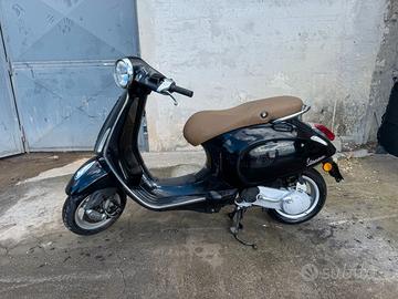 Piaggio Vespa 50 Primavera - 2017