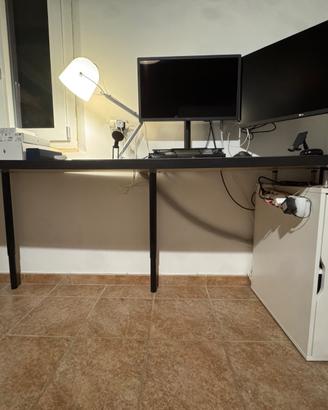 Scrivania IKEA componibile, completa o a pezzi