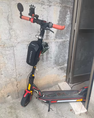 Monopattino Segwat Ninebot G30 max