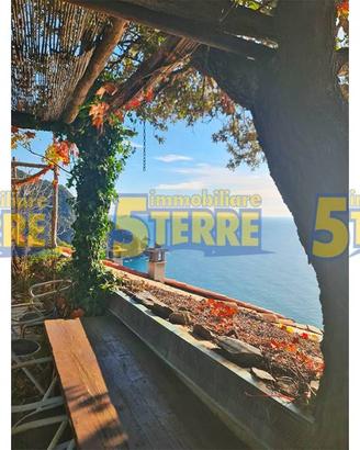 Rustico / Casale di 60 m² con 3 locali a Riomaggio