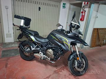 QJ MOTOR SRT700