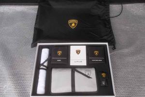 kit welcome Lamborghini urus performante 