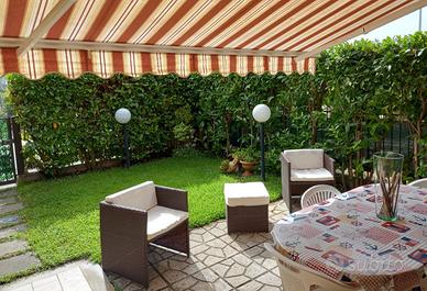 Bivani in residence a MARE con PISCINA e PARCO