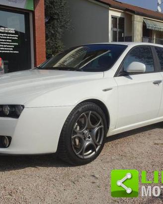 ALFA ROMEO 159 1750 TBi Sportwagon Distinctive