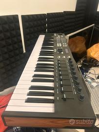 Arturia keylab essentials 61 tasti midi usb