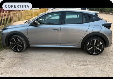 Nuova lancia ypsilon