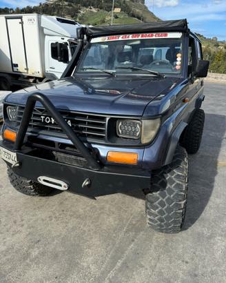 TOYOTA Land Cruiser - 1988