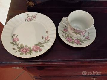 Set 1 Royal Albert "Flower of The Month June"