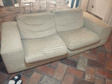 divano marca ALBERTA modello STELLA 3 POSTI