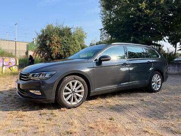 Volkswagen Passat Variant 2.0 tdi Business 122cv d