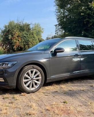 Volkswagen Passat Variant 2.0 tdi Business 122cv d