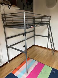 Struttura per letto alto e scrivania sottostante