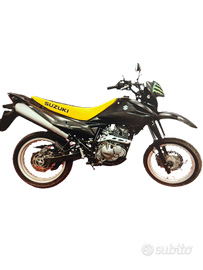 SUZUKI DR 125 SM