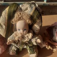 bambole in porcellana 