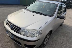 FIAT Punto 71,730km 1.2 5p senza nessun lavoro d