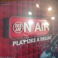 play like a deejay