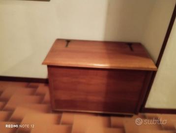 Panca porta legna o oggetti