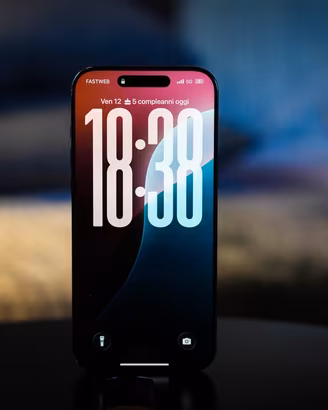 iPhone 16 Pro Max - SOLO PER OGGI 650€