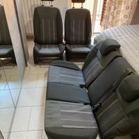 Set completo sedili Ford Fiesta 5 porte anno 2009