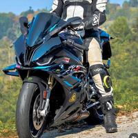 BMW S1000RR