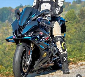 BMW S1000RR