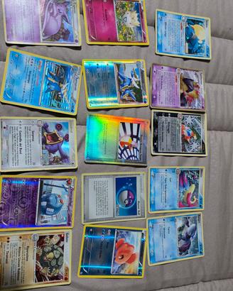 Box di carte pokemon da 28