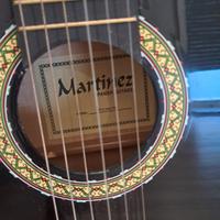 Chitarra classica con custodia