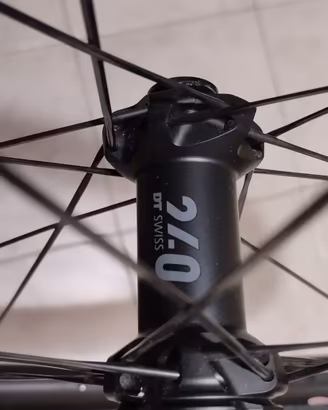 Ruote bici da corsa carbonio