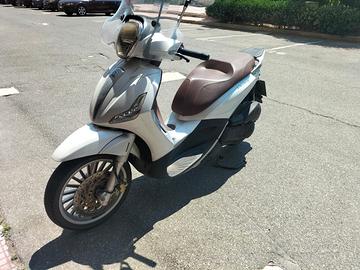 beverly 300