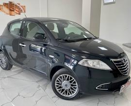 Lancia Ypsilon 1.3 MJT 16V 95 CV 5 porte S&S Plati