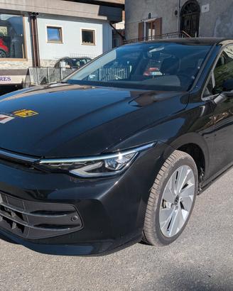 Volkswagen Golf 2.0 TDI 150 CV DSG SCR Style