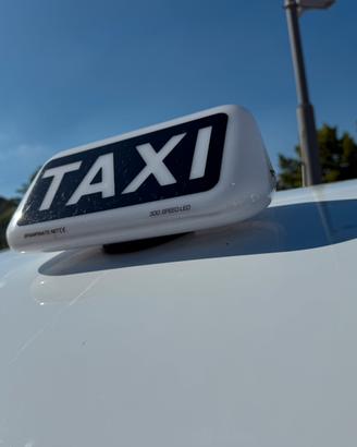 Vendita Licenza Taxi Treviso