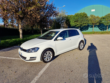 Golf VII 1.6 105cv tenuta bene