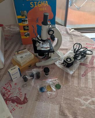 Microscopio SIGMA 960X