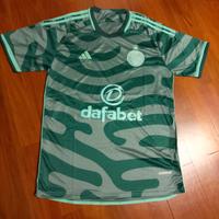 maglia Celtic Glasgow taglia M nuova 