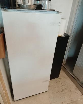 frigo da incasso funzionante
