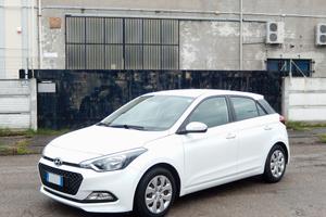 HYUNDAI i20 1.2 Bi-fuel GPL con BOMBOLA NUOVA