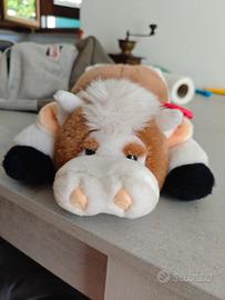 Peluche mucca Trudi sdraiata con cartellino