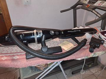 Scopa Elettrica a sacchetto con Accessori ROWENTA