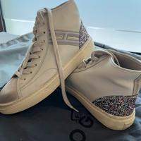 Hogan usate pochisime volte