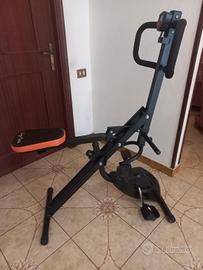 Cyclette multifunzionale total crunch 