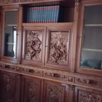 Mobile intagliato stile '400 più tavolo e sedie 