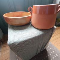 pentola più recipiente in terracotta