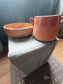 pentola più recipiente in terracotta