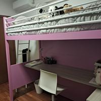 Letto a castello con scrivania