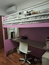 Letto a castello con scrivania