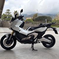 Honda xadv 750 2025